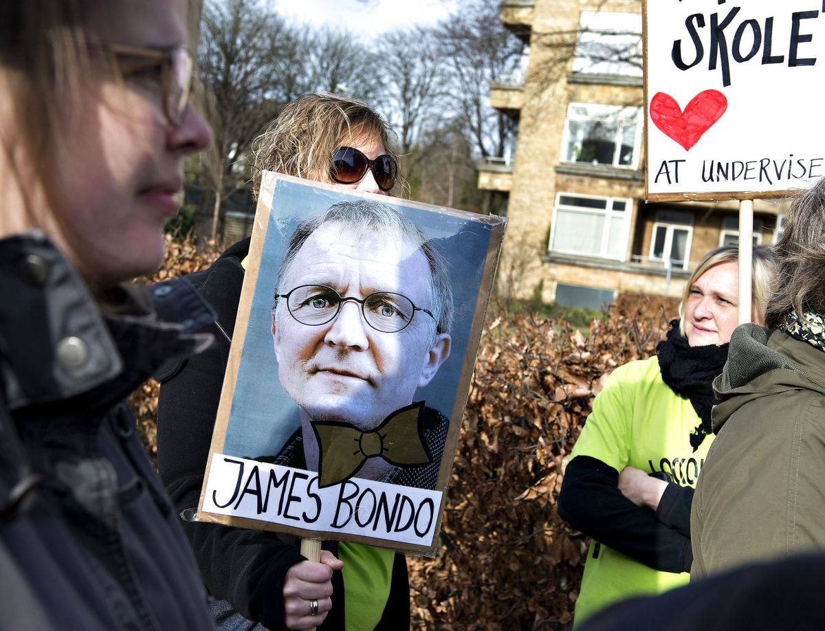 Folkeskolen har været kampzone siden lockouten, og vi er på ingen måde landet endnu, skriver Maike Raaghauge - Arkivfoto fra lockouten.