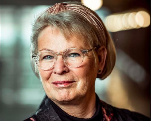 "Når samarbejdet går i hårdknude, eller standarden ikke opleves som høj nok, skal vi kunne reagere hurtigere. Derfor vil jeg nu etablere en central klage- og ombudsmandsfunktion," skriver ældrerådmand i Aarhus Jette Skive (DF).