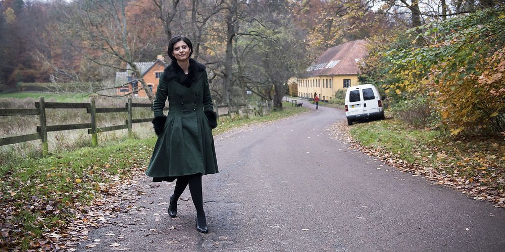 Sofia Osmani (K), borgmester i Lyngby-Taarbæk Kommune, vil ikke udelukke, at kommunen gennemfører skattestigninger, selvom det kan medføre sanktioner. Borgerne i kommunen kan derfor risikere at skulle betale væsentligt højere skatter i 2021, fordi kommunen kun kan beholde 25 procent af det stigende skatteprovenue.