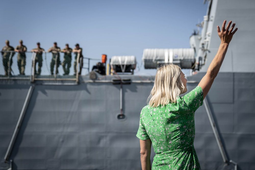 Forsvarsminister Trine Bramsen sender fregatten "Iver Huitfeldt" afsted til Hormuzstrædet fra Korsør. Operationen, fregatten skal deltage i, er rent europæisk og blev til på fransk initiativ i lyset af hændelserne i strædet i 2019. (Foto: Mads Claus Rasmussen/Ritzau Scanpix)
