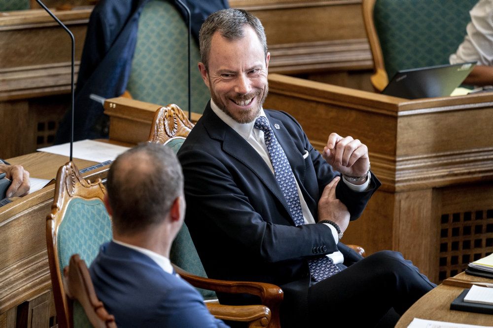 Venstres formand, Jakob Ellemann-Jensen, må notere sig nogle sløje meningsmålinger i denne tid for partiet, efter at coronakrisen har ændret den politiske dagsorden markant. (Arkivfoto)