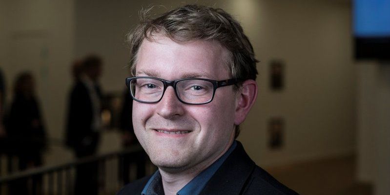 Mikkel Dragmose-Hansen (SF), udvalgsformand i Middelfart Kommune, er tilfreds med, at kommunen har formået at få 22,5 procent af folkeskolens afgangselever til at vælge en erhvervsrettet uddannelse.