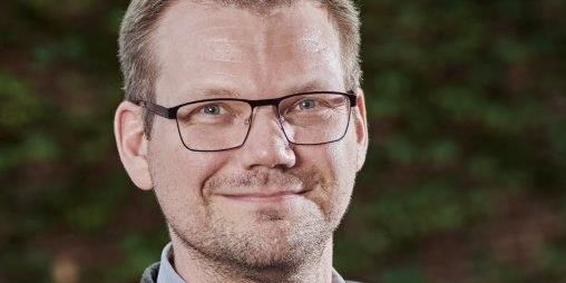 (Arkiv) Tidlig pension og seniorpension trækker på arbejdskraften. Derfor kan det blive nødvendigt at rekruttere mere udenlandsk arbejdskraft, siger arbejdsmarkedschef i Holstebro, Søren Landkildehus.