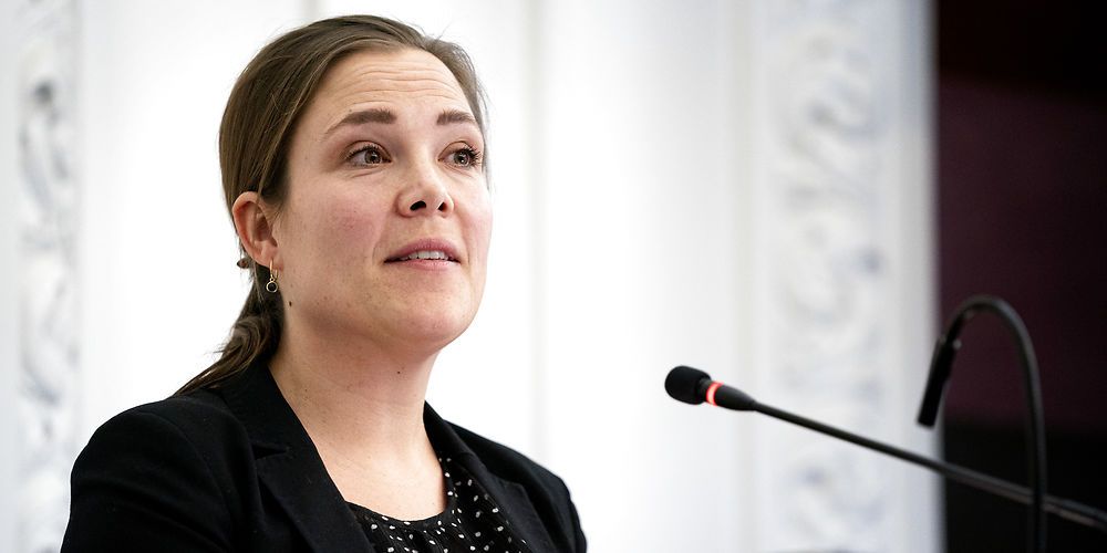Social- og Indenrigsminister Astrid Krag (S) åbner nu for, at kommuner, som ikke får opfyldt deres ansøgning til restpuljen til skatteforhøjelser, alligevel kan få mulighed for at hæve skatten, hvis det frem mod budgetvedtagelserne viser sig, at de tildelte skatterammer ikke bliver udnyttet i andre kommuner.