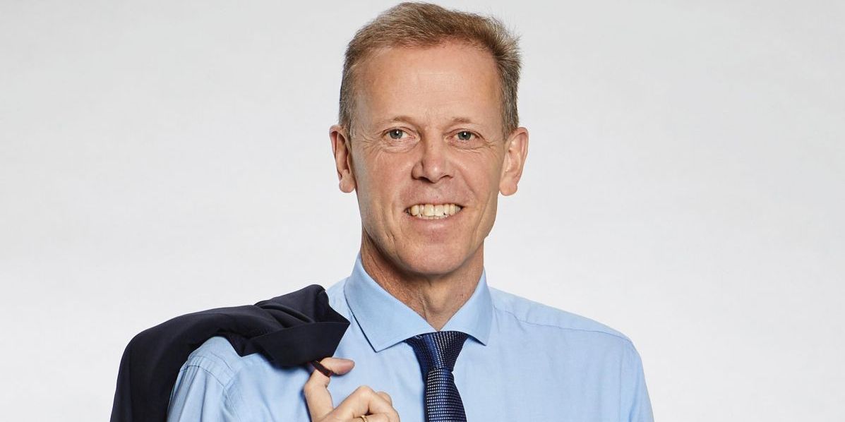 Henrik Rønnow (S), formand for udvalget for børn og familier i Haderslev Kommune, vil gerne lade lokale bestyrelser i institutioner og skoler selv komme med bud på, hvad man kan gøre for at ruste sig til faldende børnetal. (Arkiv)