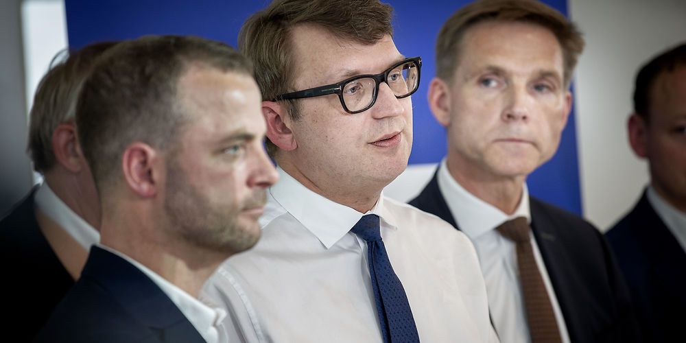 (Arkiv) Maj 2019: Den tidligere VLAK.regering indgår aftale om seniorpension kort før folketingsvalget. Her fremlægger tidligere beskæftigelsesminister Troels Lund Poulsen (V) aftalen, flankeret af Morten Østergaard (RV) og Kristian Thulesen Dahl (DF).