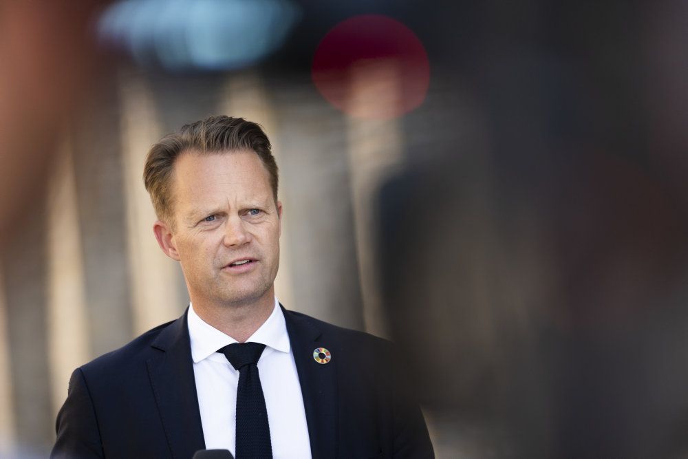 Udenrigsminister Jeppe Kofod (S) ser tendenser i Europa på et pres på menneskerettigheder. Det skal et mere kampklart EU skærme for. (Arkivfoto)