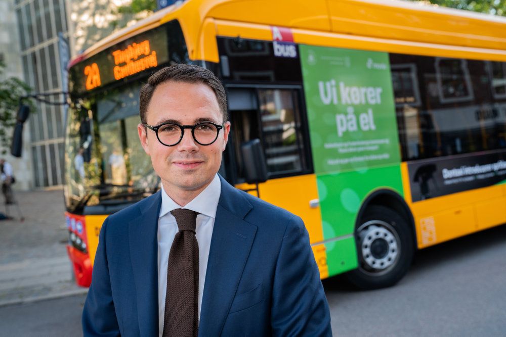 Frederiksbergs borgmester, Simon Aggesen (K), er kommet i modvind, efter at det er kommet frem, at han har tjent stort på videresalg af stor lejlighed, som han delte op i to. (Arkivfoto)