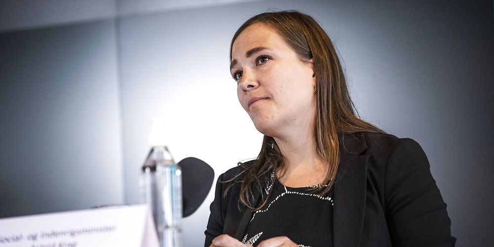 Social- og Indenrigsminister, Astrid Krag (S), må med al sandsynlighed opgive at få flertal i Folketinget til at forbyde profit på velfærd. Til gengæld ser der ud til at være bred opbakning til at indføre skærpet tilsyn med de privatejede sociale institutioner.