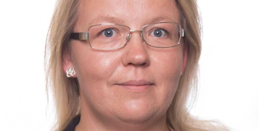 Tina Agergaard Hansen (V) tager sin formandspost med sig, efter hun er skiftet fra Dansk Folkeparti til Venstre i Varde Kommune. (Arkiv)