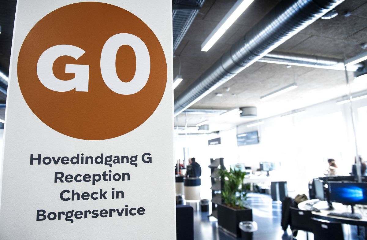 I forhold til at lede - f.eks. borgerservice - har det været en hjælp under coronakrisen, at der er færre krav ovenfra. Det oplyser hver tredje leder i det offentlige.
