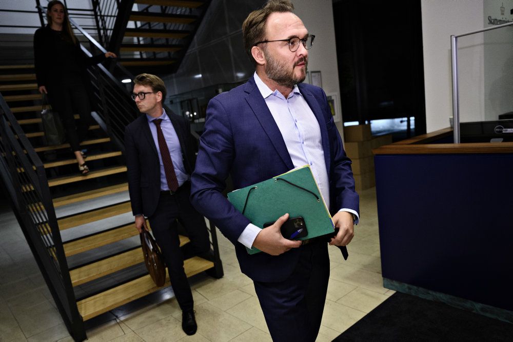 Klima-, energi- og forsyningsminister Dan Jørgensen (S) erkender, at regeringen skal sikre, at de biobrændstoffer, som den fremmer, reelt er bæredygtige. (Arkivfoto)