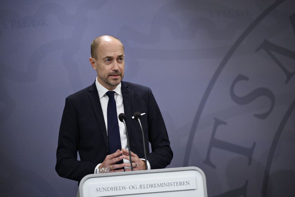 Sundhedsminister Magnus Heunicke (S) har fredag afsløret, hvem der er ny direktør for Statens Serum Institut.