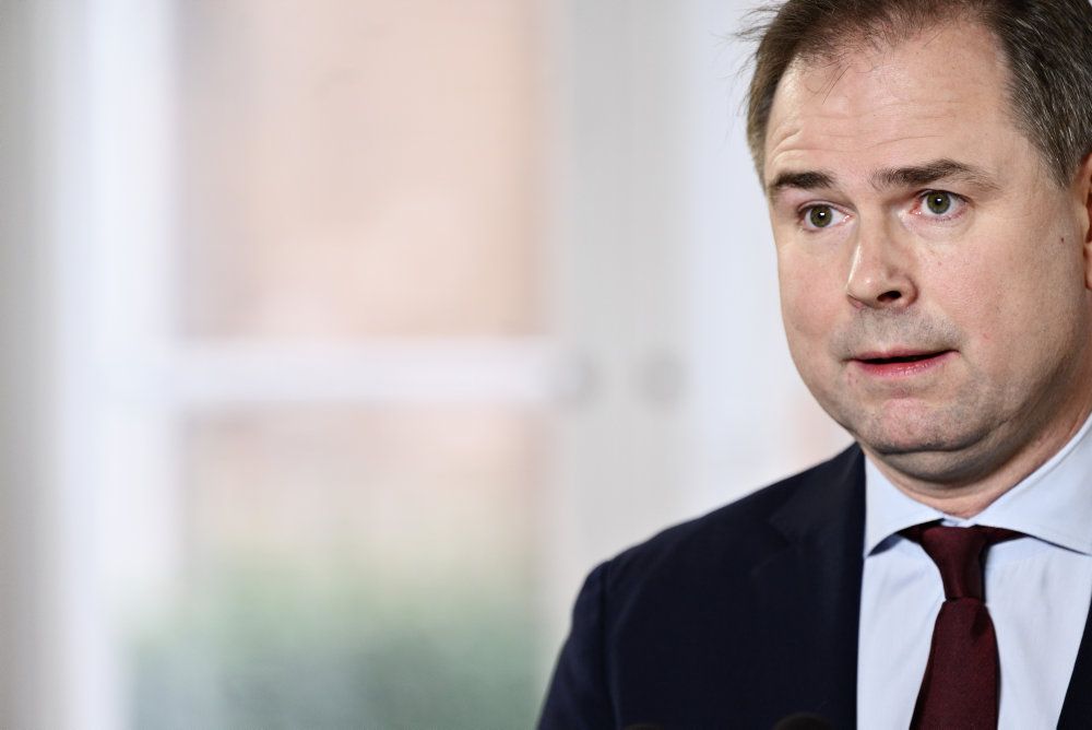 Nicolai Wammen (S) appellerer til, at Folketingets partier kommer til hurtig enighed om en ny aftale vedrørende aflivning af mink. Det kan svækkes udlandets syn på Danmark, hvis forhandlingerne trækker unødvendig ud, lyder det fra finansministeren. (Arkivfoto)