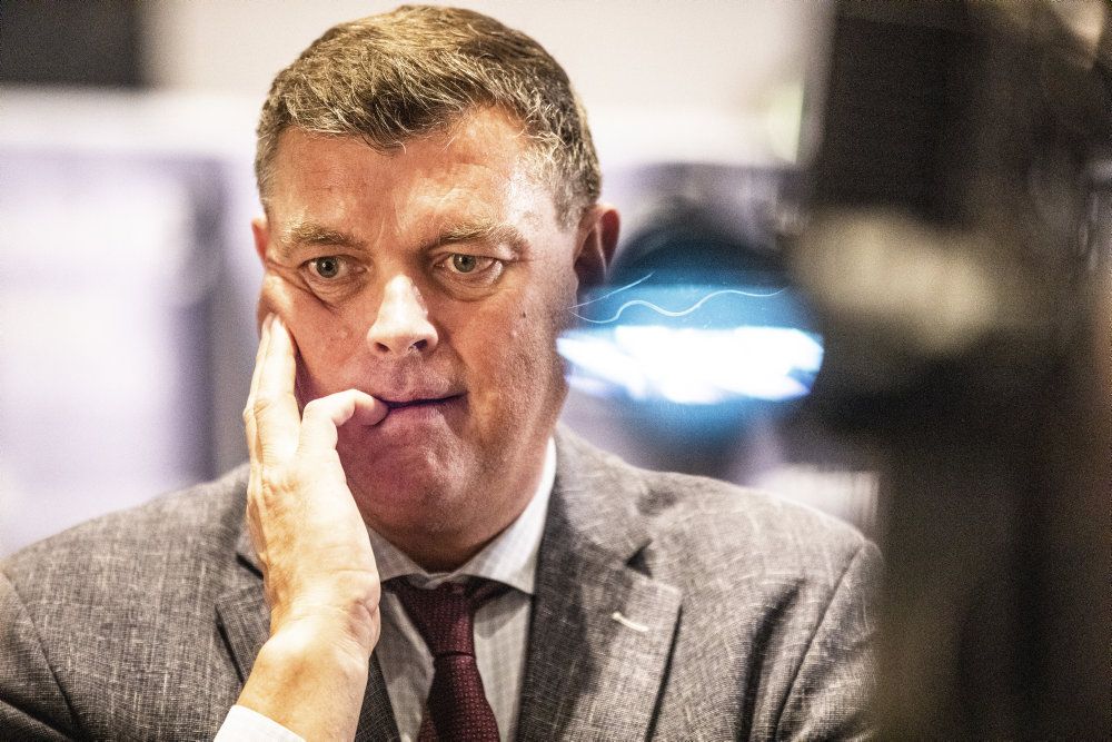 Fødevareminister Mogens Jensen åbnede tirsdag aften i et interview for, at minkfarmne måske kan få lov at bevare deres avlsdyr. Det er i strid med de hidtidige meldinger fra myndighederne. (Arkivfoto)