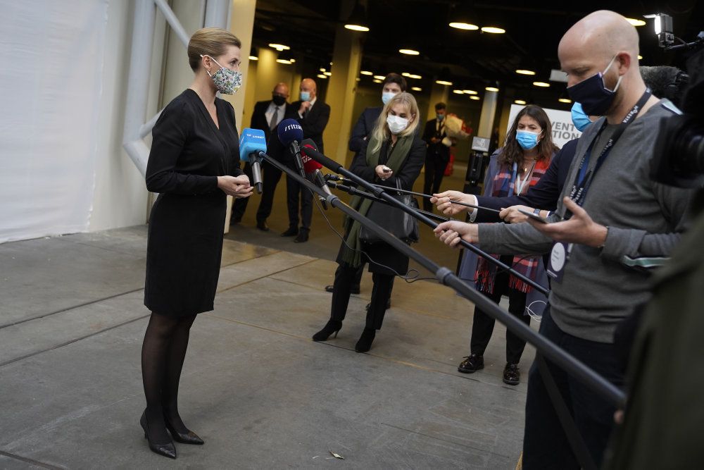 Statsminister Mette Frederiksen (S) udtaler sig til pressen efter sin åbningstale til Horesta-konference i Bella Center torsdag.