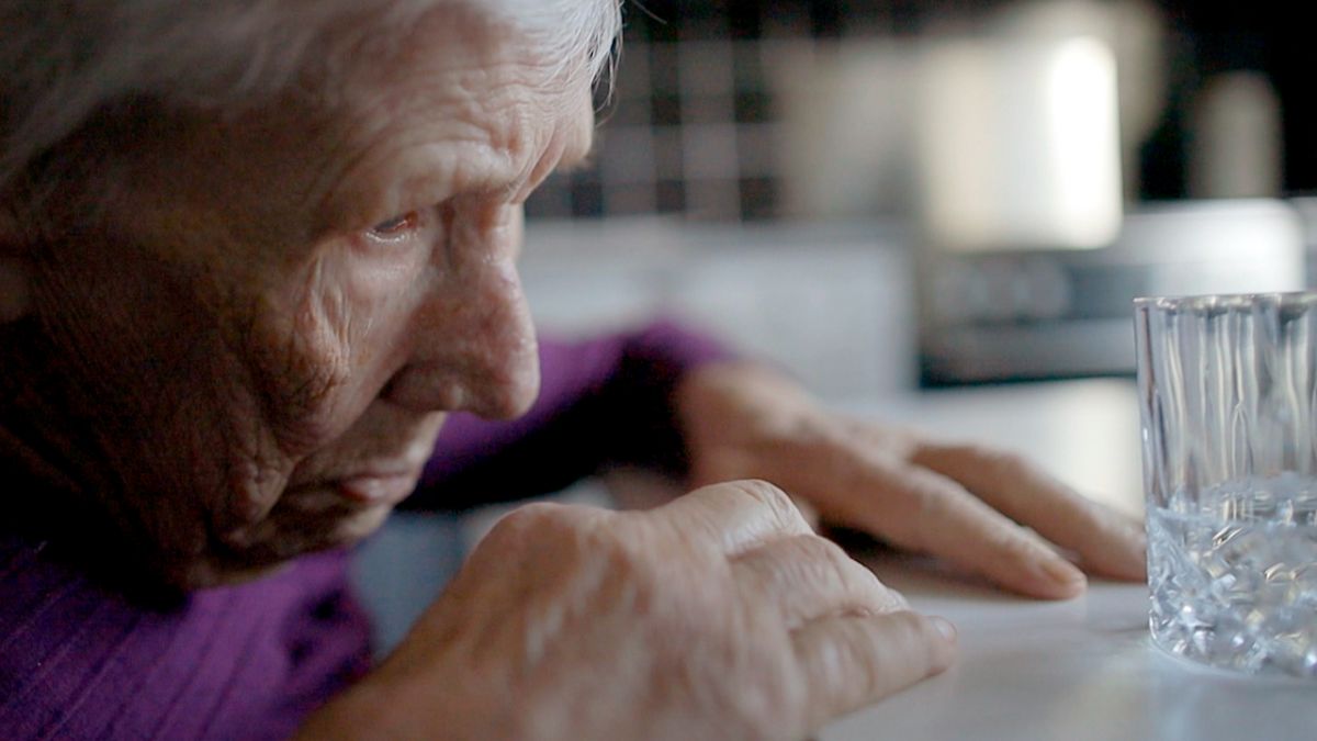 Fornedrende behandling af ældre - dokumenteret i udsendelsen 'Plejehjemmene bag facaden' - bidrager til at gøre ældrepleje til dét vigtigste tema ved KV21.