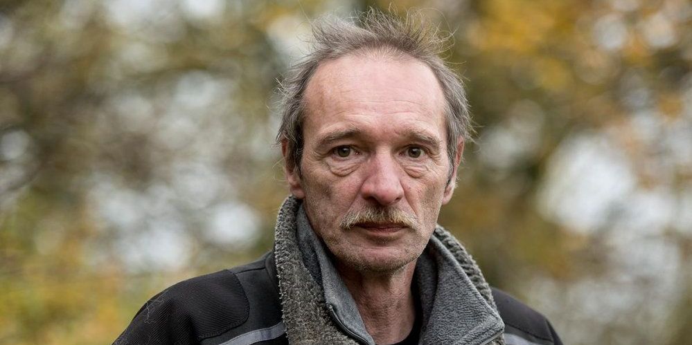 Tømrer Wolfgang Spies er fanget i den aktuelle situation med skærpede corona-restriktioner, fordi han bor i Vesthimmerlands Kommune, som er en af de syv lukkede kommuner.