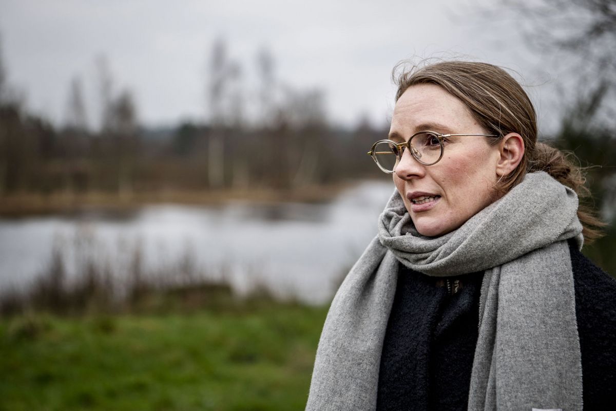 Miljøminister Lea Wermelin (S) besøgte 7. december minkgravene ved Holstebro. Hun vil ikke svare på beskyldninger om at have talt usandt til Folketinget.