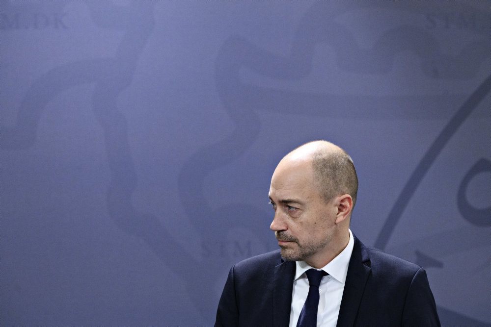 Sundhedsminister Magnus Heunicke (S) vil torsdag fortælle om yderligere restriktioner i over 30 nye kommuner. (Arkivfoto)