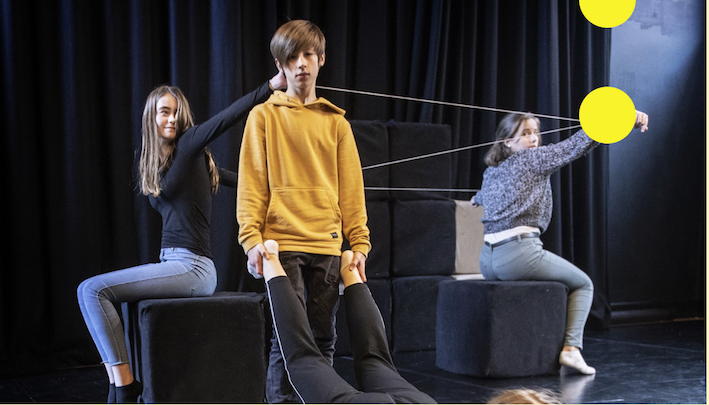 Eleverne på Urbanskolen i Esbjerg har haft glæde af huskunstnerordningen allerede; de har haft besøg af professionelle kunstnere i en skoleuge.