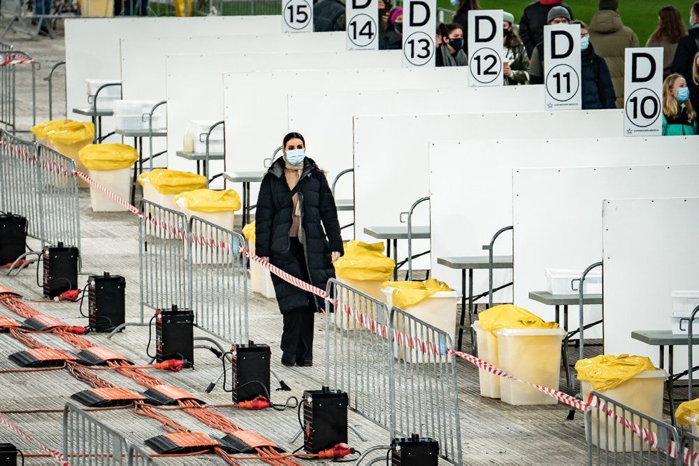 I januar er der gennemsnit foretaget 20.000 lyntest om dagen.
De fire private aktører Falck, SOS International, Copenhagen Medical og Carelink har kapacitet til 100.000 test om dagen.