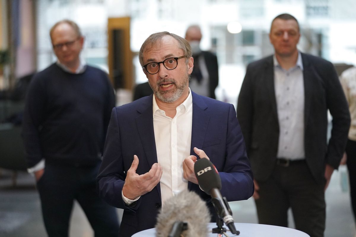 Det har været forholdsvis "fredsommelige forhandlinger" om nye overenskomster for de ansatte i kommunerne, fortæller KL's topforhandler og borgmester Michael Ziegler.