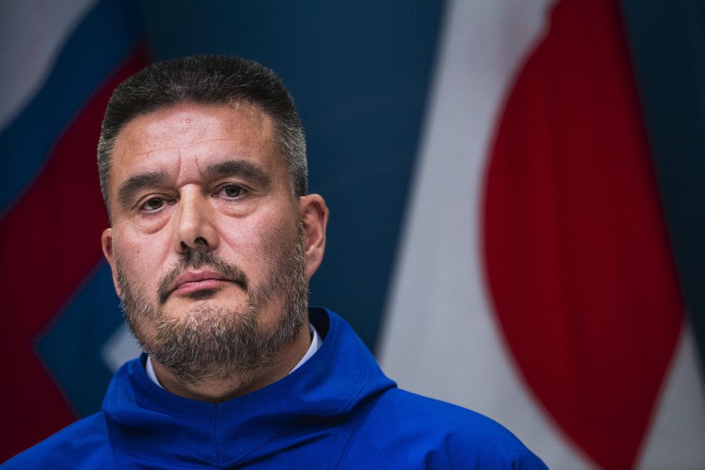 Grønlands landsstyreformand Kim Kielsen står til at miste posten ifølge måling.