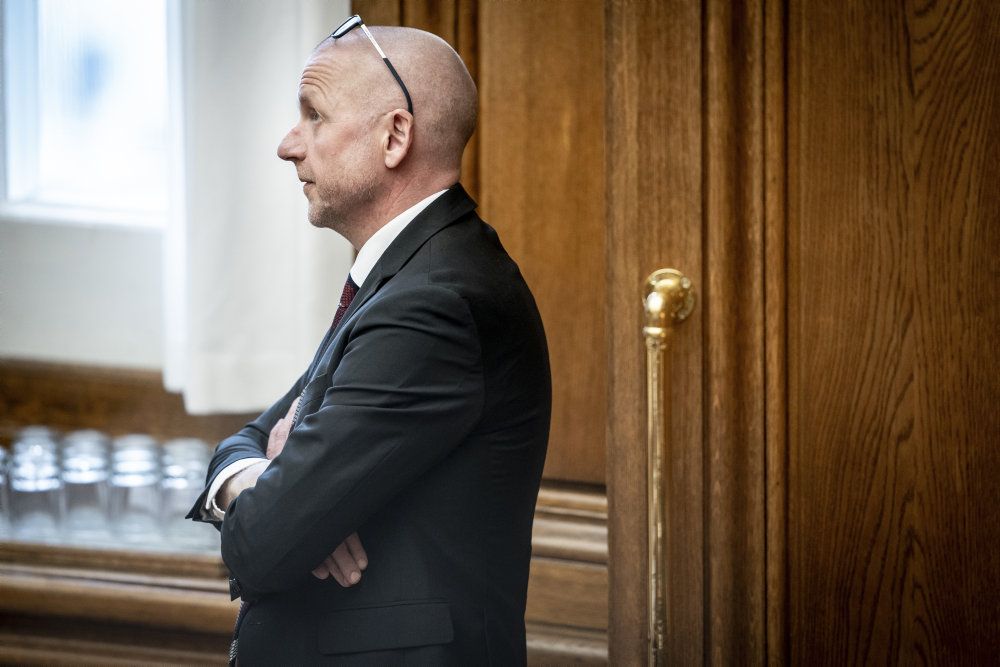 Martin Geertsen (V) mener ikke, at en genåbning kan vente på, at en kæmpe testkapacitet bliver opbygget.