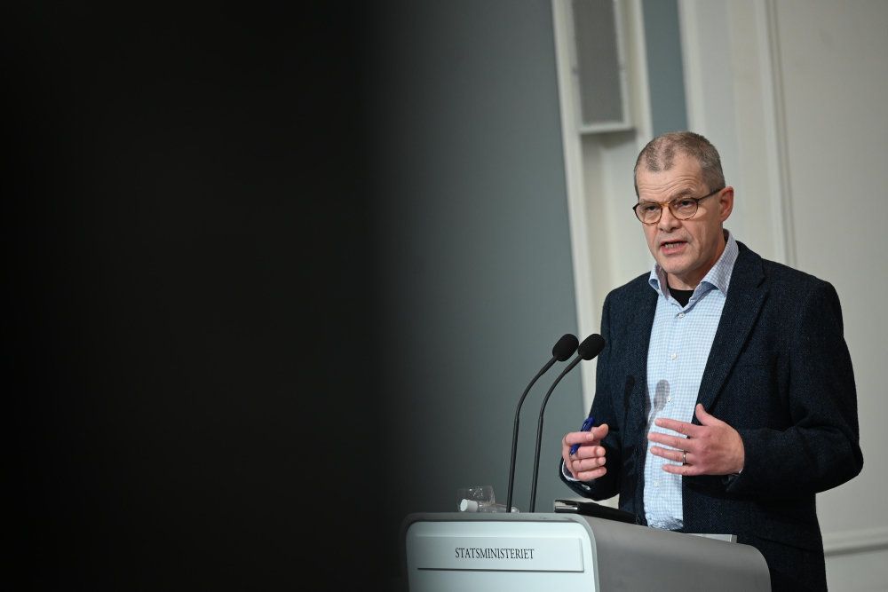 Det europæiske smitteagentur, ECDC, modsiger nu Kåre Mølbak, tidligere faglig direktør i SSI, der brugte agenturet som blåstempling af beslutningen om at aflive mink 5. november. Her ses Kåre Mølbak på pressemødet den dag.