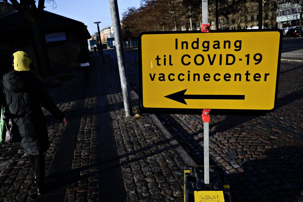 Regionerne har fredag testet kapaciteten, frem mod der snart ventes at komme væsentligt flere vaccinedoser til Danmark. Det er gået godt, lyder det fra flere.