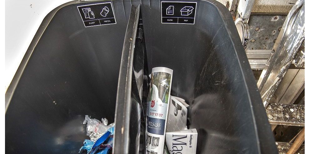 Ny affaldssortering: Det er umuligt at overholde regler om høringer og inddrage borgere, ligesom kommunerne ikke kan skaffe beholdere og skraldebiler i tide. (Arkiv)