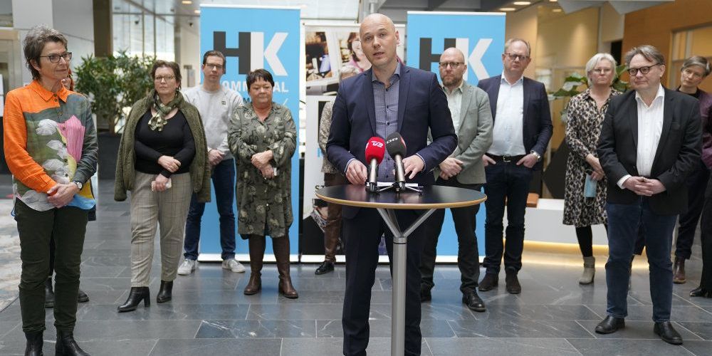 Chefforhandler for Danske Regioner - regionsrådsformand Anders Kühnau (S) har lørdag præsenteret overenskomst, der er gældende frem til 2023.