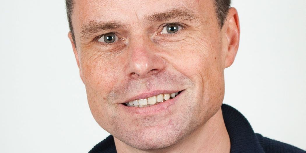 "Der er ligeså meget fokus på revalidering politisk, som der hele tiden har været," siger arbejdsmarkedschef Lasse Ahlmann Kamp.