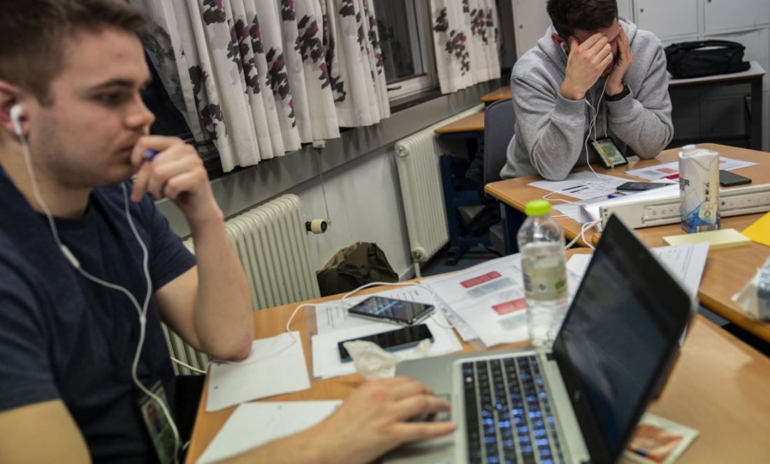 31 af landets kommuner har indtil videre involveret sig i arbejdet med at kontakte coronasmittede og tilbyde hjælp til selvisolation, indkøb og andre praktiske udfordringer.