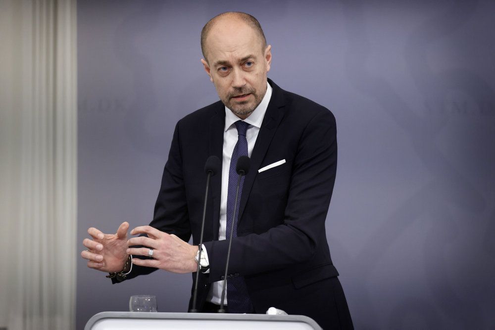 Efter henvendelser til blandt andre sundhedsminister Magnus Heunicke (S) har selskabet AJ Vaccines i starten af februar holdt møde med de danske myndigheder. (Arkivfoto)