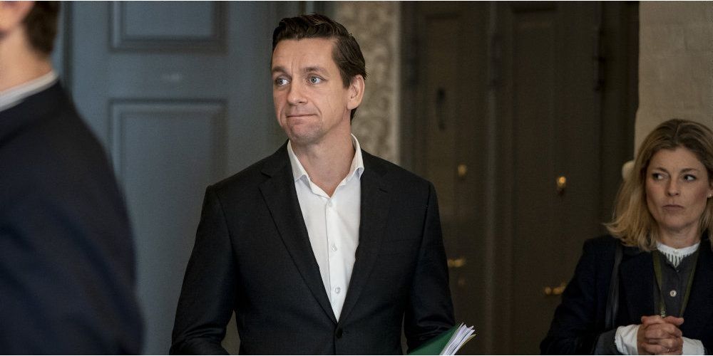 - Vi har de næste ti år til at skabe en balance i vores integrationspolitik og den måde, vi bor og lever sammen på. Ellers tror jeg, at vi ender med et todelt samfund, hvor man trækker sig fra hinanden, siger indenrigs- og boligminister Kaare Dybvad Bek (S) om regeringens nye udspil målrettet boligområders beboersammensætning. (Arkivfoto)