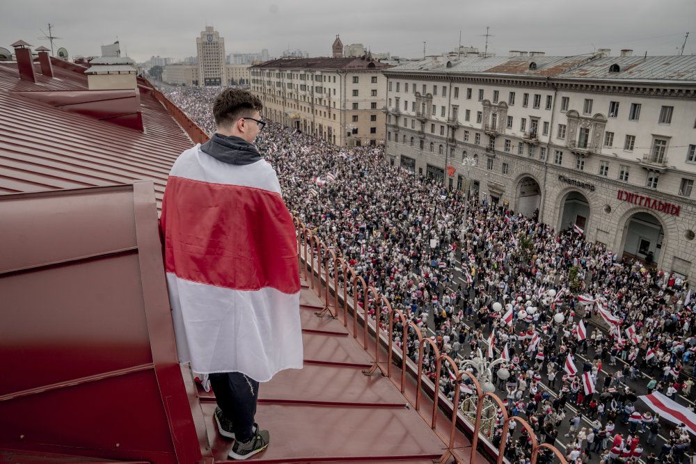 Der har været massive protester mod præsident Lukasjenko i Hviderusland, og det er blandt andet som et symbol på støtten til de fredelige protester, at Udenrigsministeriet fremover vil bruge navnet Belarus i det officielle arbejde. (Arkivfoto)