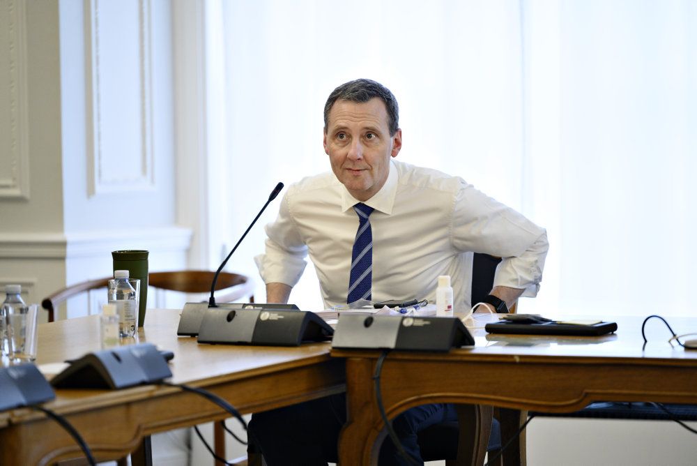Justitsminister Nick Hækkerup (S) vil som følge af aftalen om en genåbning drøfte med partierne bag aftalen, hvad der skal udgøre et anerkendelsesværdigt formål til at komme ind i Danmark og andre indrejse-restriktioner. (Arkivfoto)