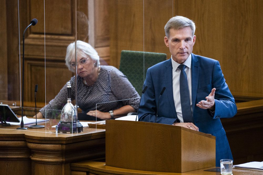 Folketingets Præsidium har afvist en klage fra Sikandar Siddique, der mener, at Pia Kjærsgaard ikke er upartisk, når hun sidder som formand for Folketinget.