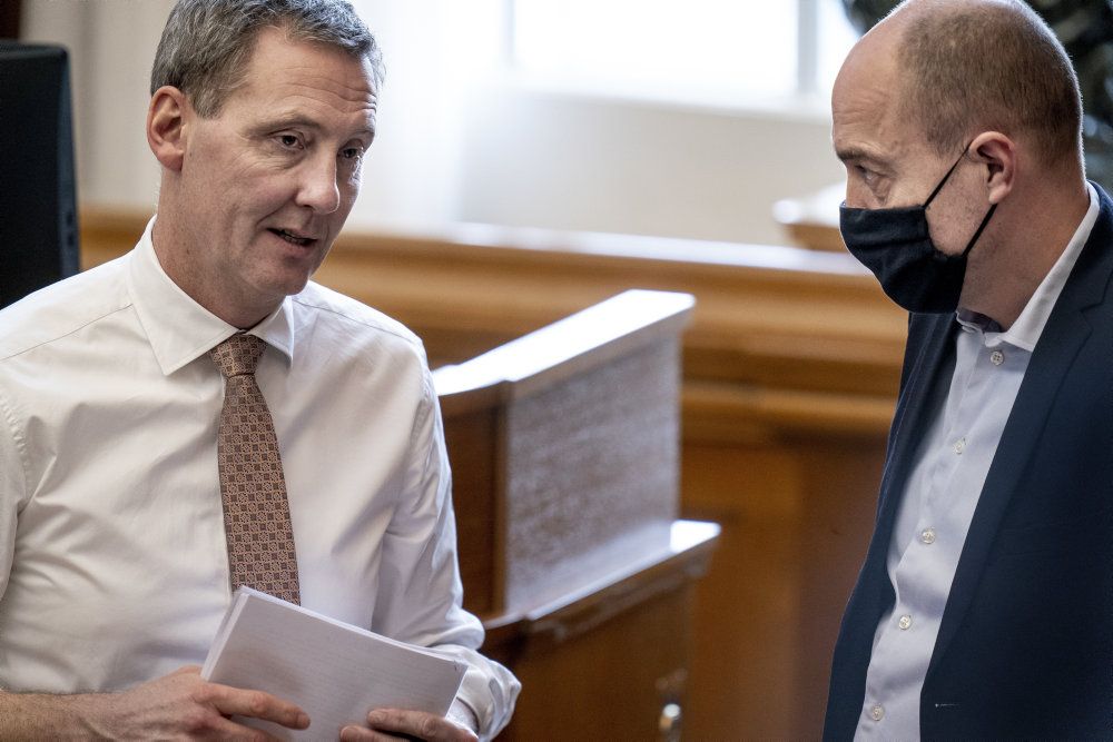 Justitsminister Nick Hækkerup (S) og sundhedsminister Magnus Heunicke (S) vil torsdag eftermiddag holde pressemøde om teststrategien. (Arkivfoto)