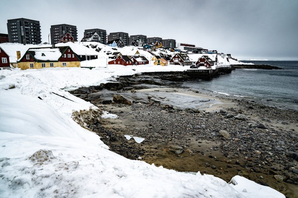 Stemmesedlerne er blevet sendt afsted fra hovedstaden, Nuuk. De er kommet frem på mindre end ti døgn.