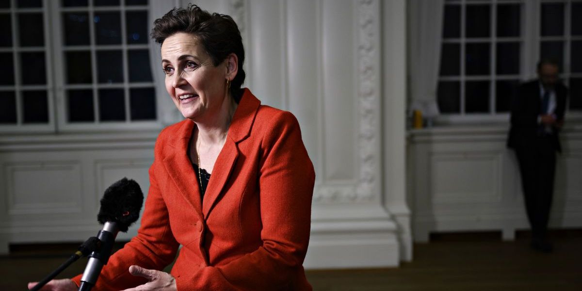 Pia Olsen Dyhr (SF), efter statsministeren og partilederne for aftalepartierne har præsenteret en genåbningsplan, i landstingssalen på Christiansborg i København, mandag 22. marts 2021. Bag aftalen står alle folketingets partier bortset fra Nye Borgerlige.