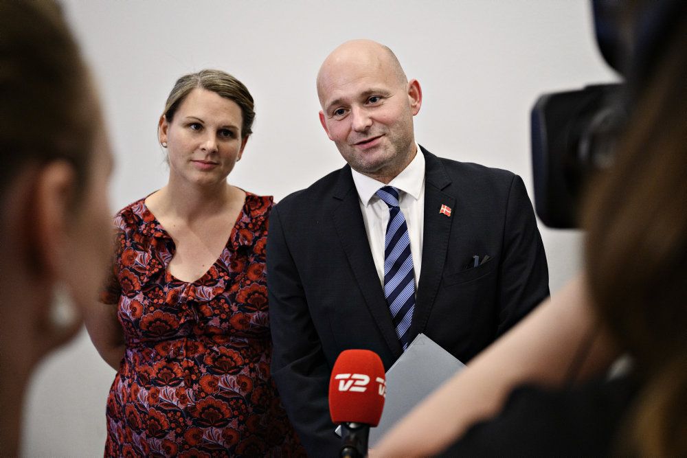 Mette Abildgaard (KF) er kommet tilbage fra barsel. Hun er dermed igen partiets politiske ordfører, omend ordførerskaberne for klima og miljø nu ligger hos Mona Juul.