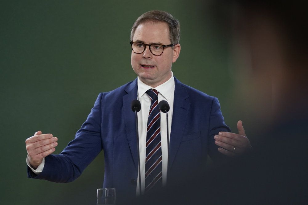 Finansminister Nicolai Wammen (S) havde høje forventninger til prisstigninger på boligmarkedet, da regeringen torsdag afholdt pressemøde om Danmarks Konvergensprogram 2021. Konvergensprogrammet indeholder regeringens forventninger til udviklingen i økonomien.