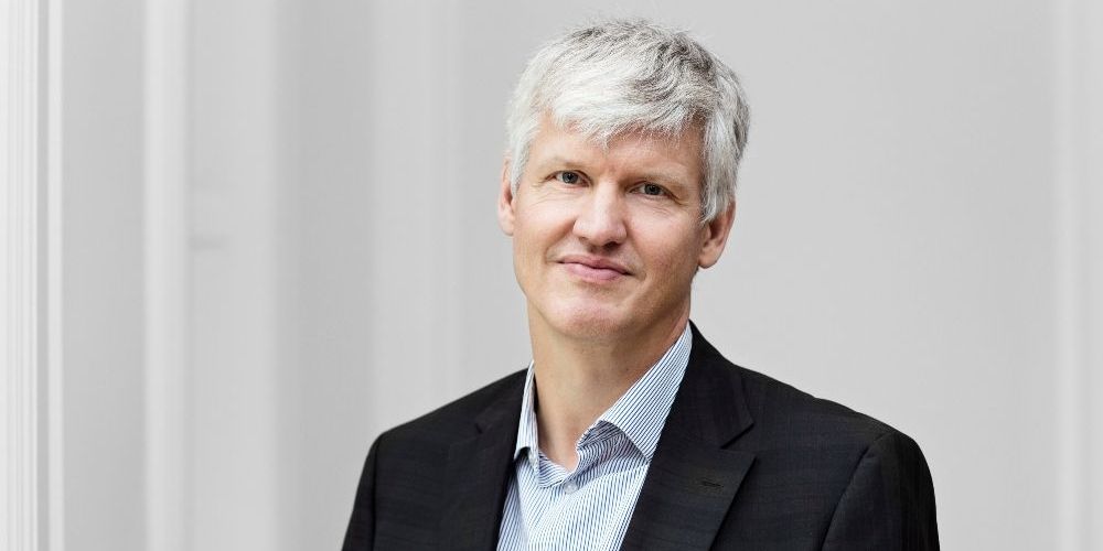 For DA er det ikke afgørende, om kontanthjælpsloftet får folk i arbejde. Det er mere et værdimæssigt spørgsmål, at folk i minimumsjob skal vide, at det betaler sig at arbejde, lyder det fra underdirektør Erik E. Simonsen.