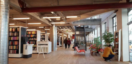 Kulturministeren vil styrke bibliotekerne som formidlere af viden, udannelse i demokrati, digital og mere almen dannelse.