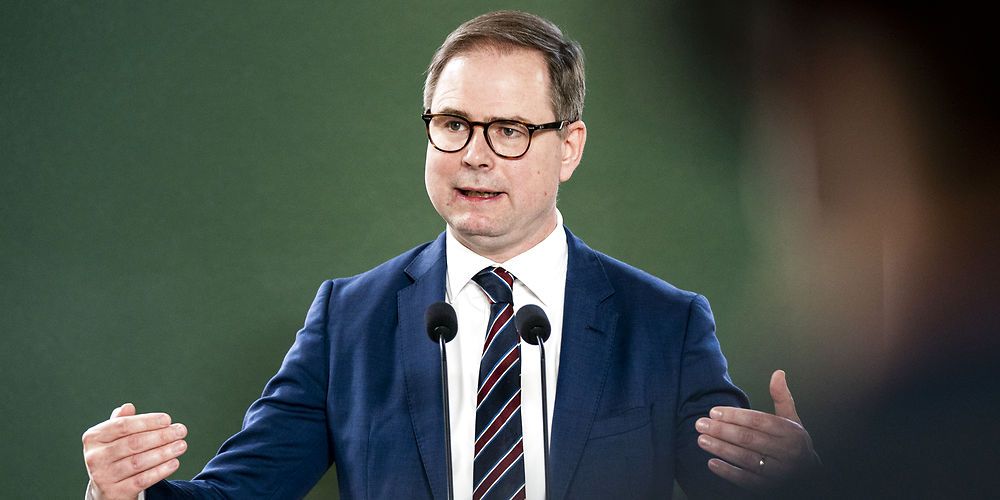 Finansminister Nicolai Wammen får svært ved at finansiere regeringens løfter om bedre velfærd ved de kommende forhandlinger med regionerne og kommunerne.