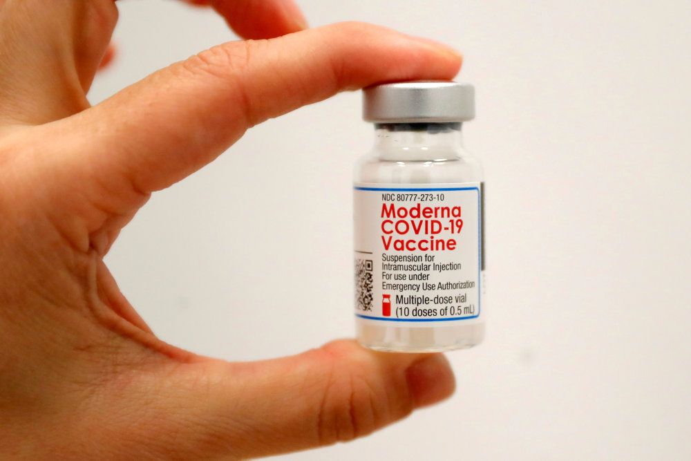 Vaccinen fra Moderna bliver nu tilbudt til det sundhedspersonale i Region Syddanmark, som har fået første stik med vaccinen fra AstraZeneca. (Arkivfoto)