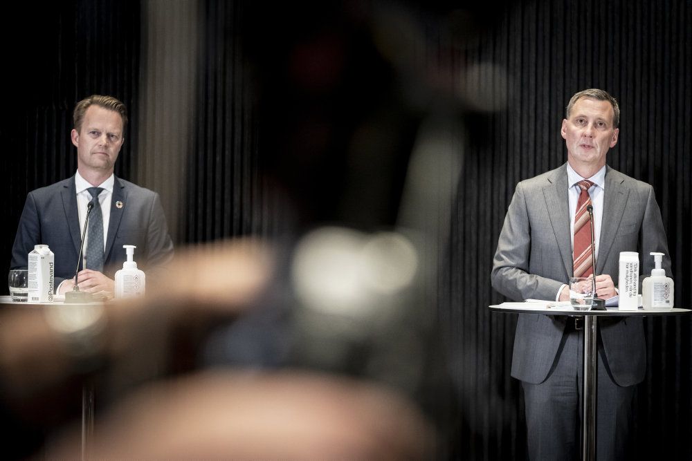 Udenrigsminister Jeppe Kofod (S) og justitsminister Nick Hækkerup (S) deltog i tirsdagens pressemøde.